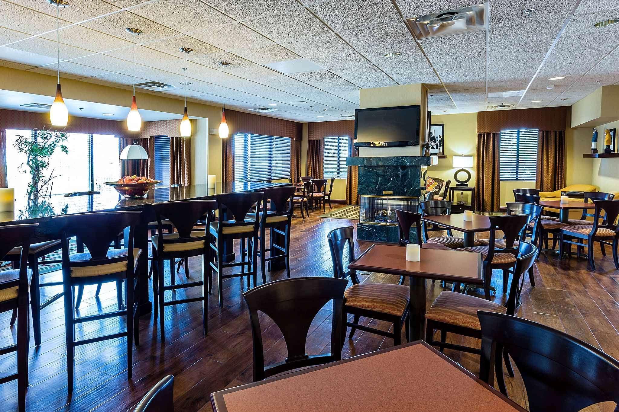 Hampton Inn Somerset Exteriör bild