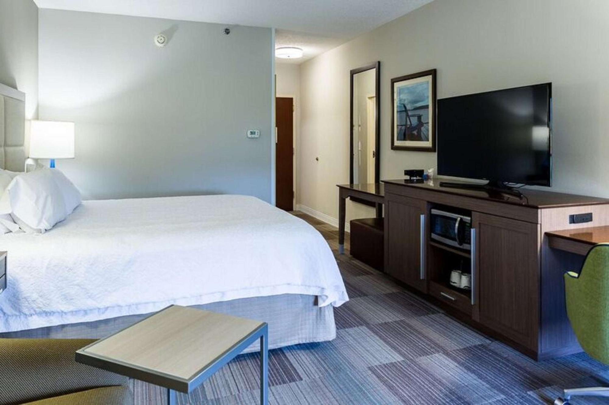 Hampton Inn Somerset Exteriör bild