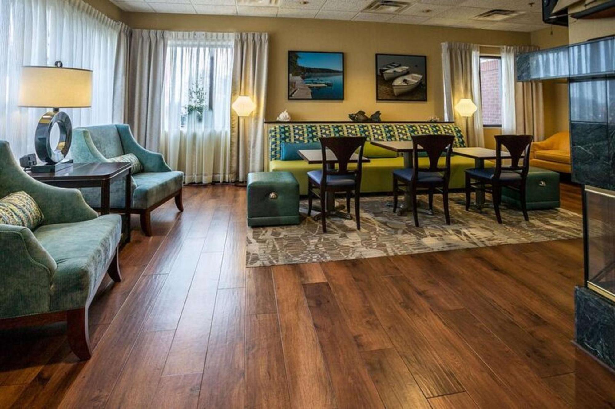 Hampton Inn Somerset Exteriör bild